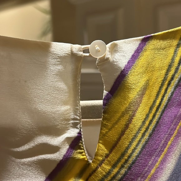 Silky printed top by Lafayette 148 - Picture 3 of 3